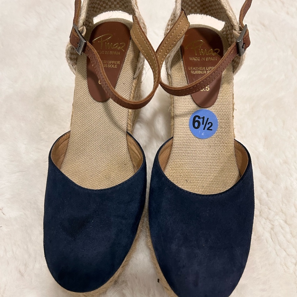 Stylish Navy and Tan Wedge Espadrilles - Picture 4 of 6